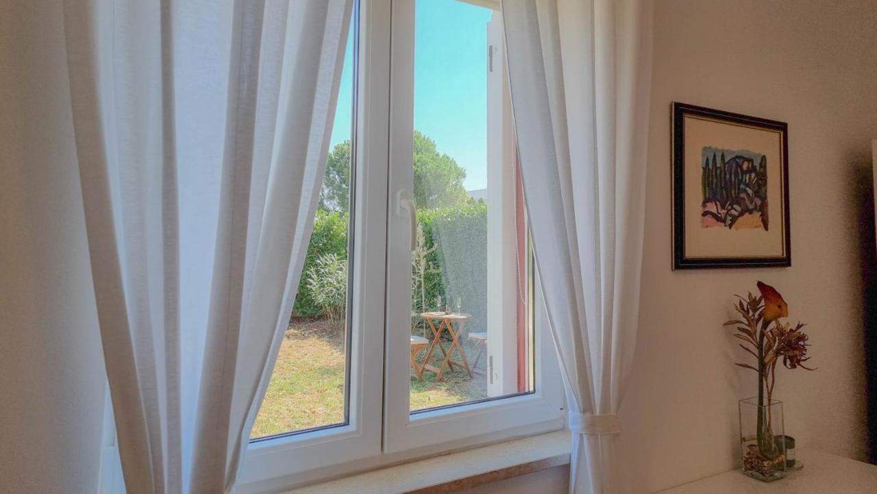 Appartamento Lea Novigrad Istria Esterno foto