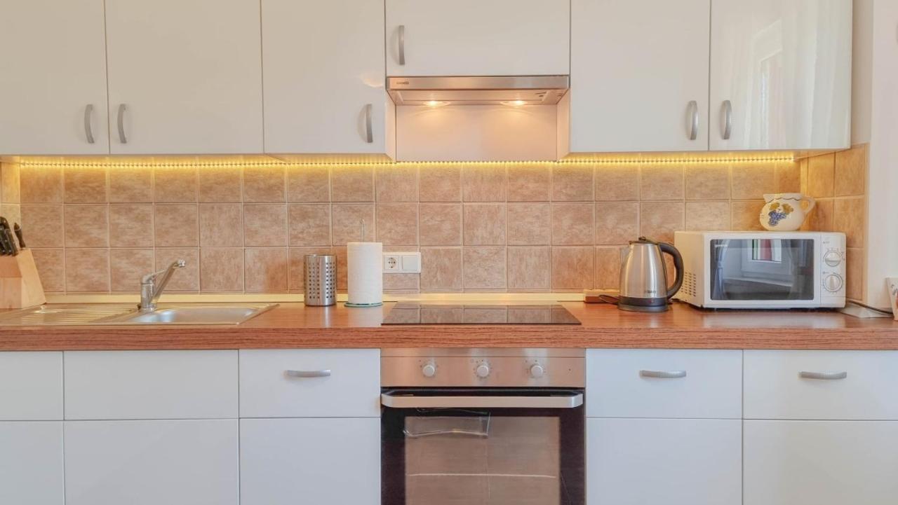 Appartamento Lea Novigrad Istria Esterno foto